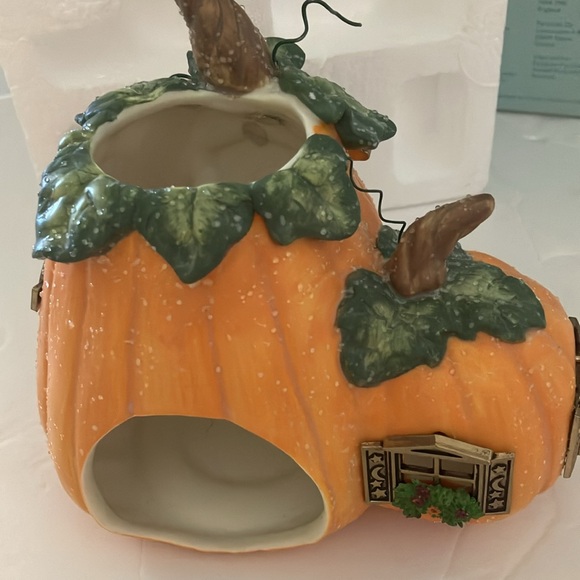 Party lite pumpkin cottage candle holder brand new - Picture 5 of 6